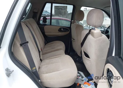 2005 Chevrolet Trailblazer Ls z USA, uszkodzony, nr VIN 1GNDT13S952225886